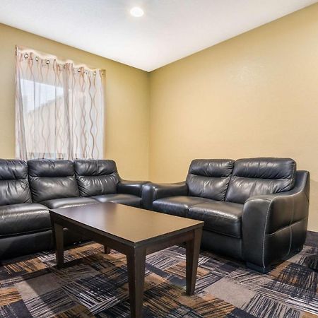 Quality Inn & Suites Florence - Cincinnati South Exteriér fotografie