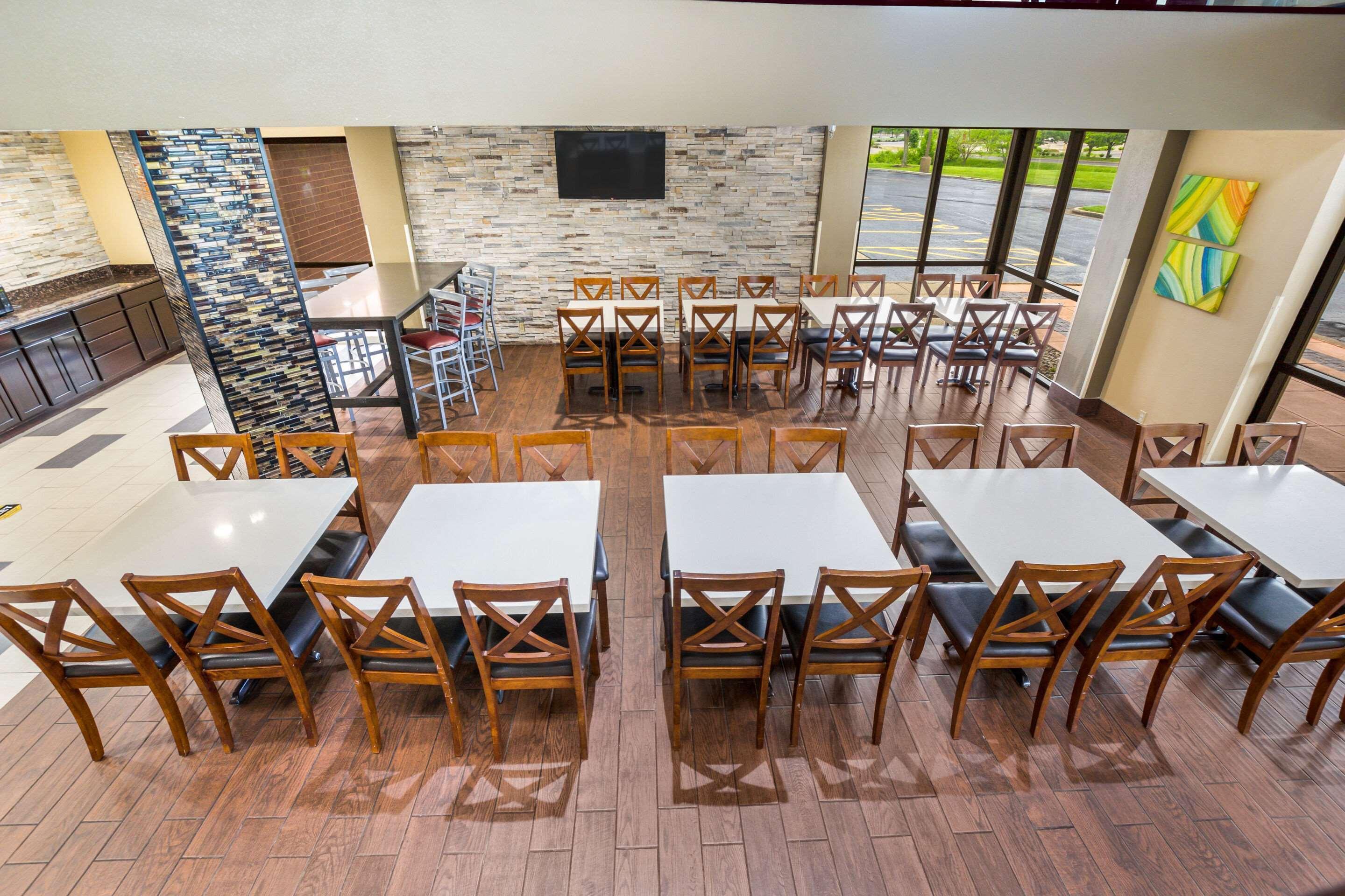 Quality Inn & Suites Florence - Cincinnati South Exteriér fotografie