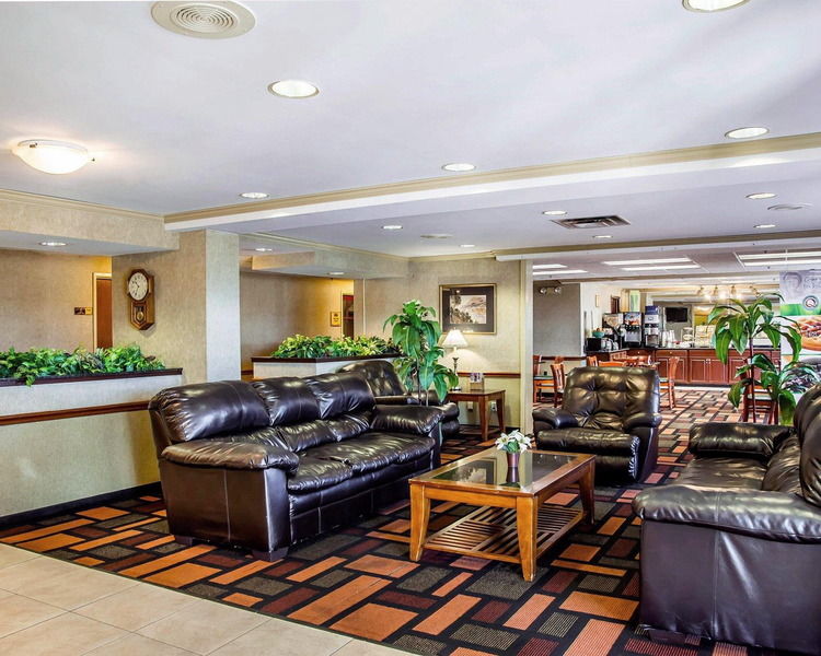 Quality Inn & Suites Florence - Cincinnati South Exteriér fotografie