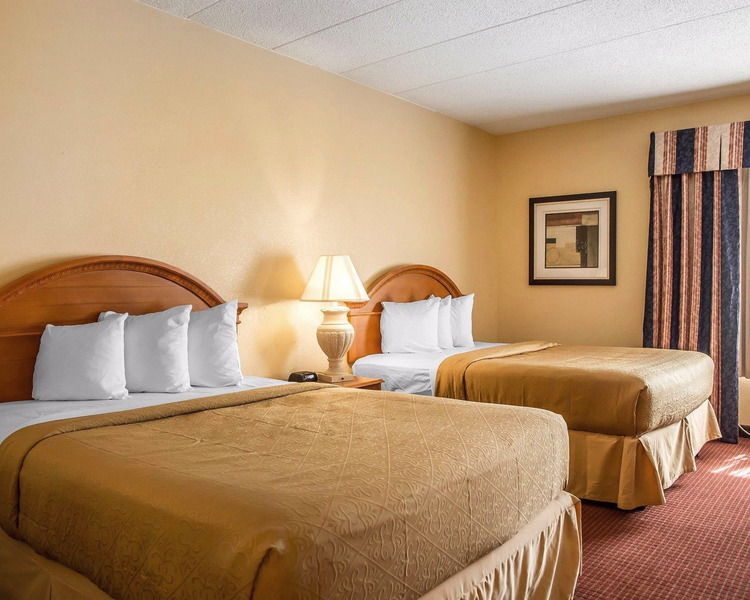 Quality Inn & Suites Florence - Cincinnati South Exteriér fotografie